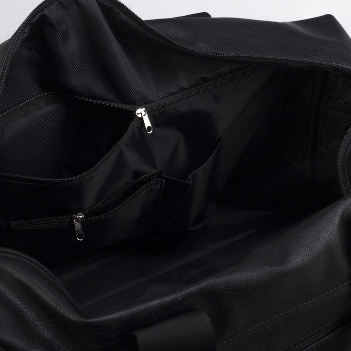 Сумка дорожная, 2 наружных кармана, длинный ремень, цвет чёрный