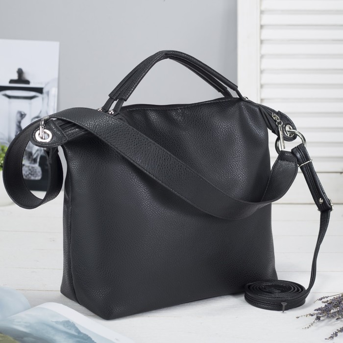 Сумка женская, отдел с перегородкой на молнии, наружный карман, длинный ремень, цвет чёрный