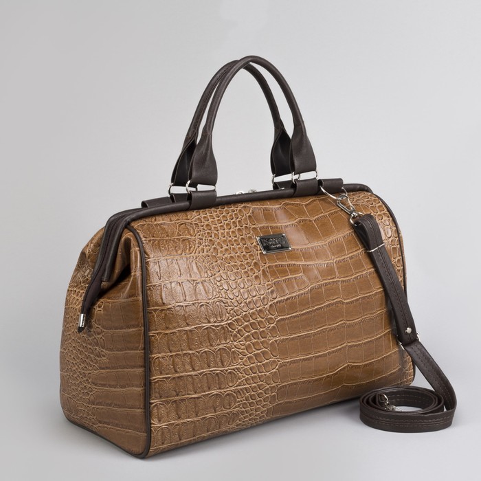 Сумка женская, отдел на молнии, наружный карман, длинный ремень, крокодил, цвет тёмно-бежевый