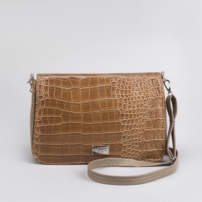 Сумка женская, отдел на молнии, наружный карман, длинный ремень, крокодил, цвет тёмно-бежевый