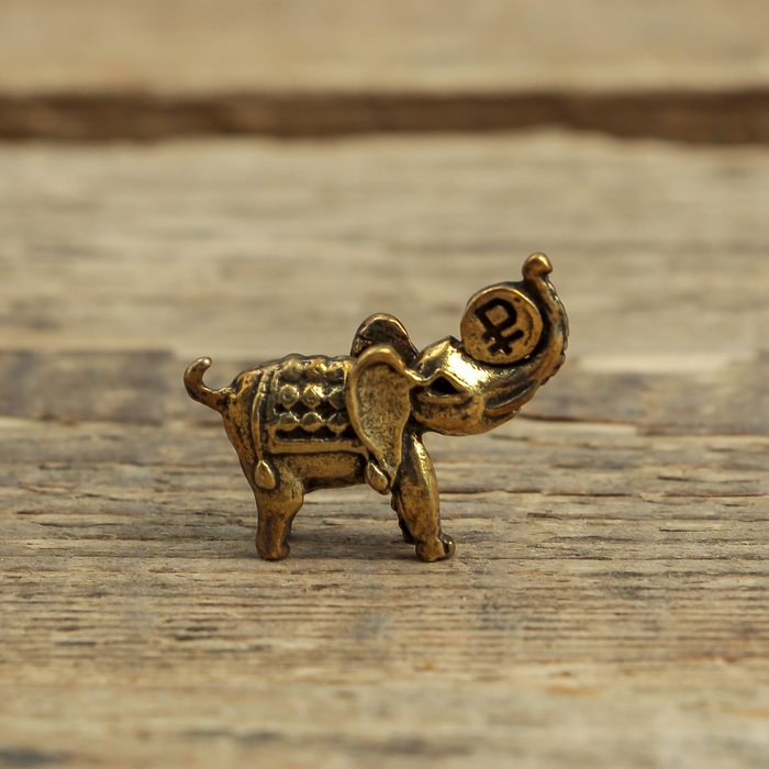 Сундук счастья с слоником удачи, 3,4 х 2,6 см