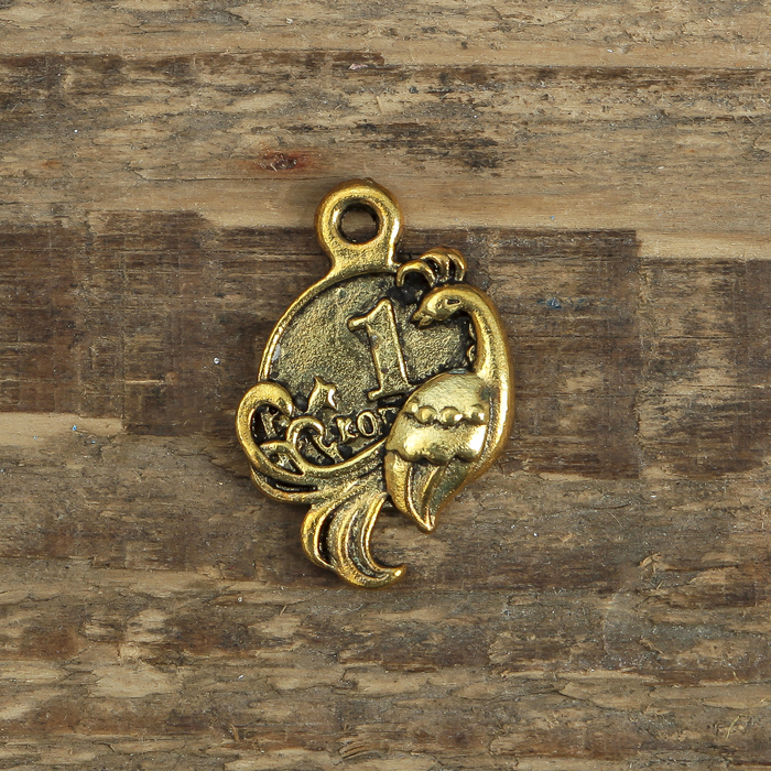 Сундук счастья с птицей счастья, 3,5 х 2,7 см