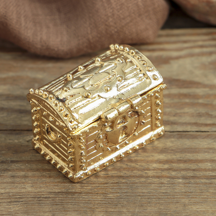 Сундук счастья с кошельковым домовенком, 3,5 х 2,7 см