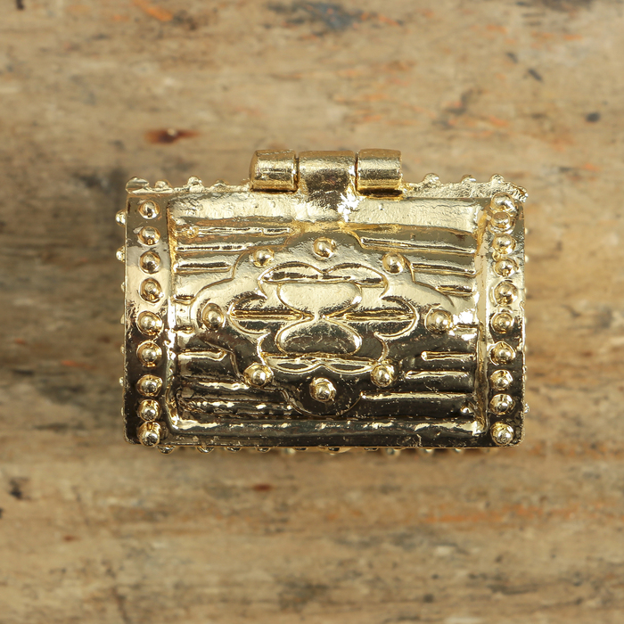 Сундук счастья с рыбкой желаний, 3,6 х 2,6 см