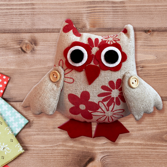 Набор для создания подвесной игрушки из ткани "Совушка в цветочек"