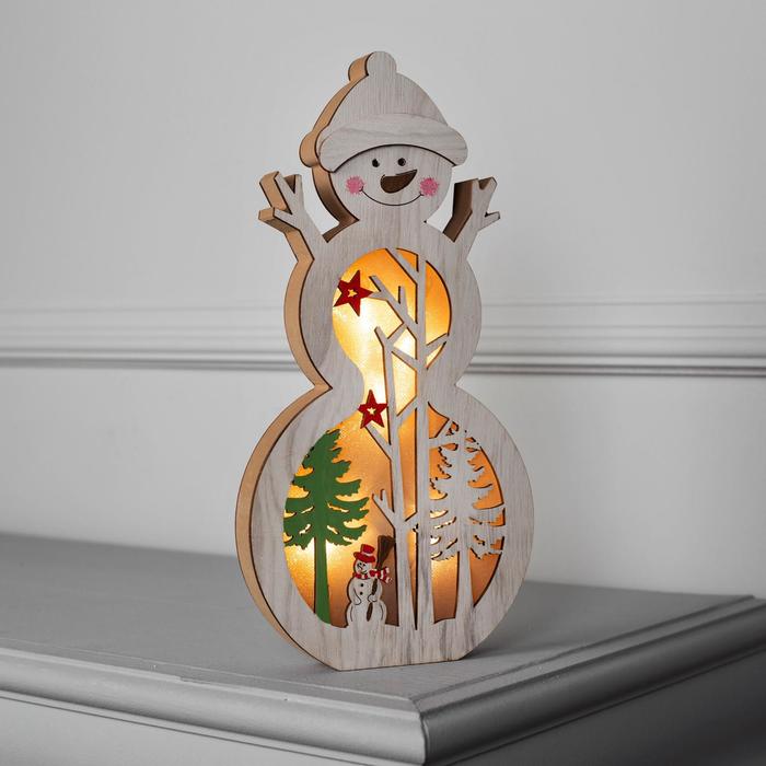 Фигура деревянная "Снеговик в шапочке", 29х15х2.5 см, 2*AA (не в компл.) 5 LED, белая
