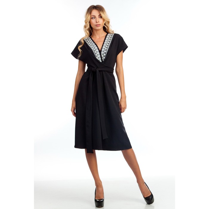 Платье женское, размер 46, цвет чёрный