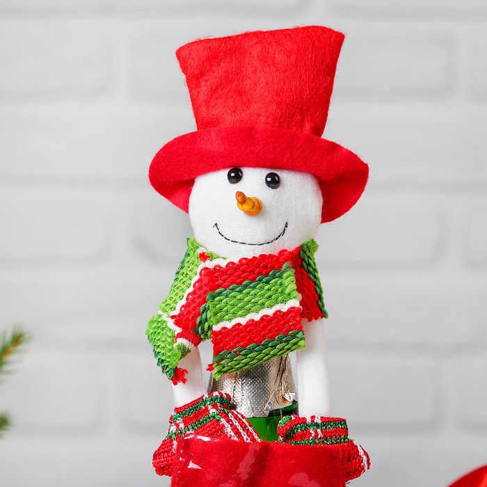 Одежда на бутылку "Снеговик" с конвертиком для пожеланий