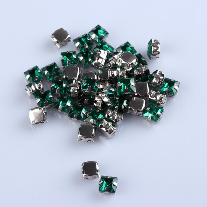 Стразы пришивные в оправе "Квадрат", 50шт, цвет зелёный