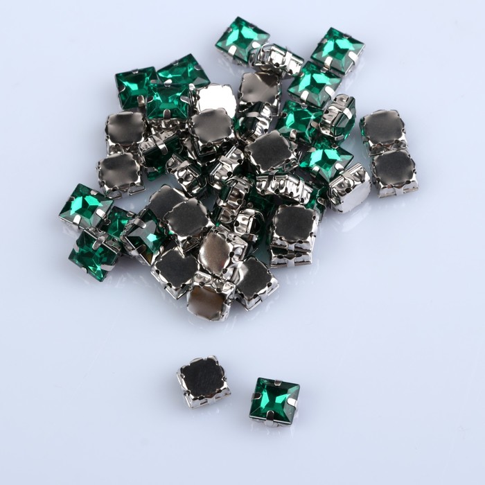 Стразы пришивные в оправе "Квадрат", 50шт, цвет зелёный