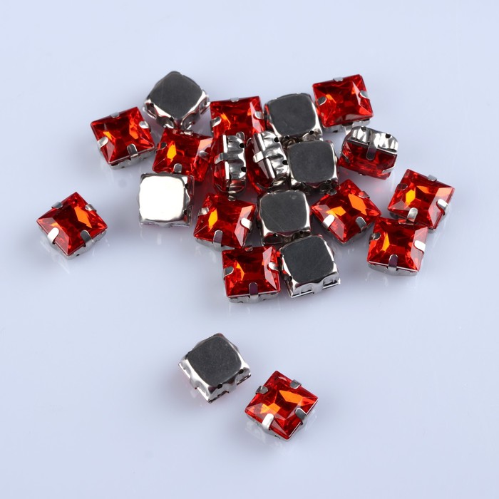 Стразы пришивные в оправе "Квадрат", 20шт, цвет красный