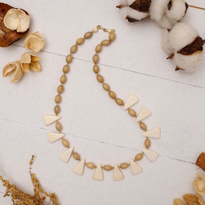 Колье ручная работа, деревянное "Линда", цвет светло-коричневый