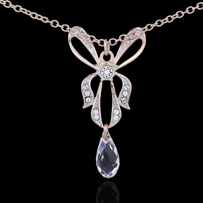 Кулон "Ментенон", цвет белый в золоте