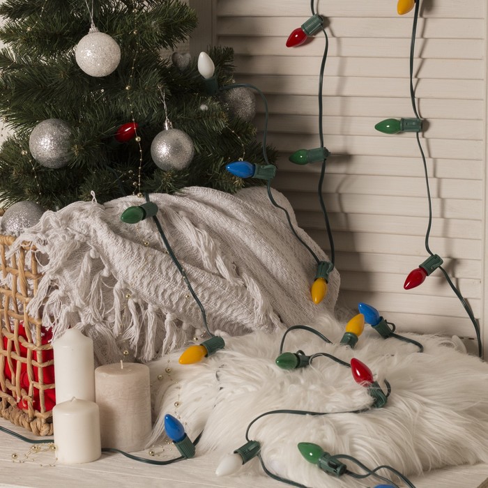 НИТЬ, 6 м, "Белт лайт", Н.З. 25 патронов E12, шаг 20 см, c прищепкой, 220 V, НИТЬ ЗЕЛЁНАЯ