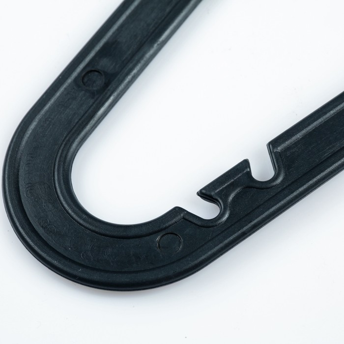 Вешалка плательная плоская р.46-50