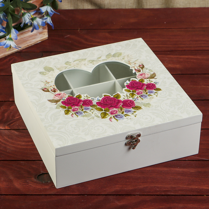 Шкатулка дерево с делениями "Букет роз" 8х24х24 см