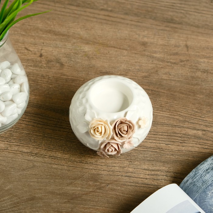 Подсвечник керамика на 1 свечу "Розы" МИКС 6х9,5х9 см