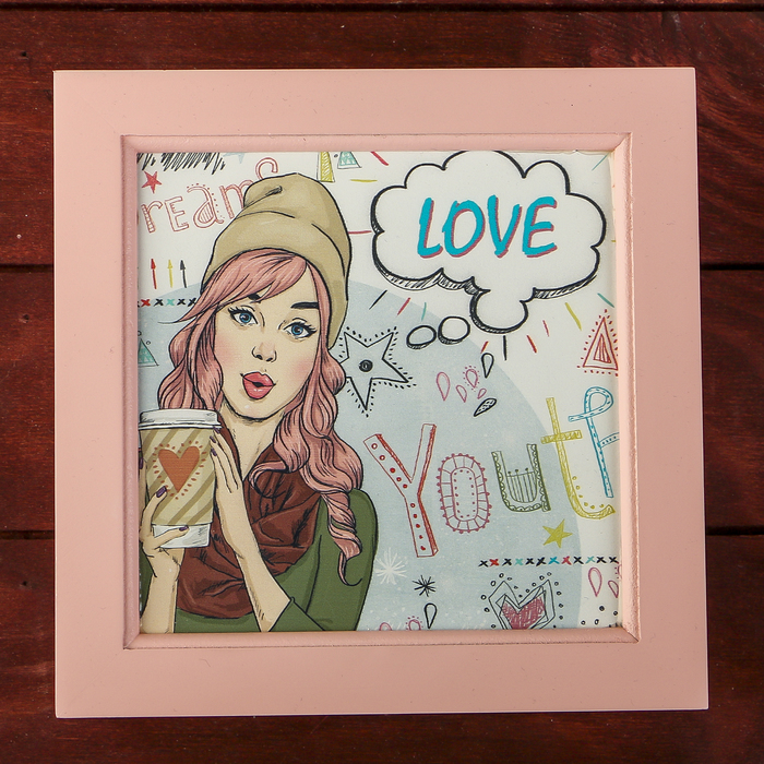 Шкатулка дерево с делениями "Девушка со стаканом кофе" розовая 7х18х18 см