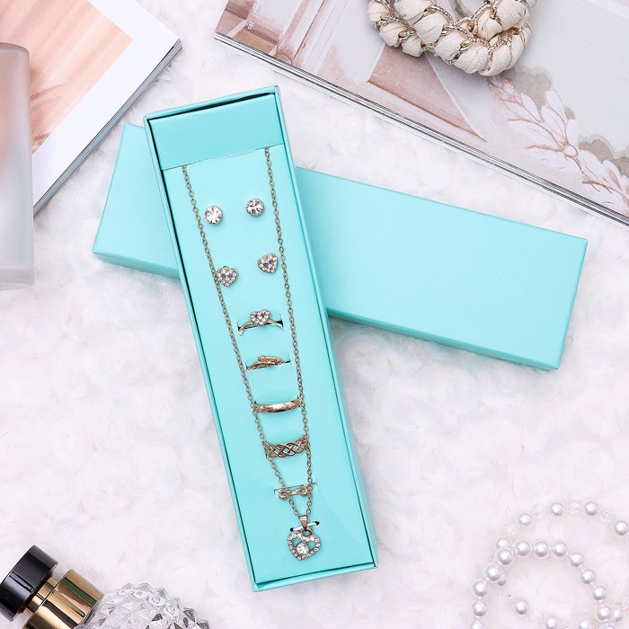 Набор 8 предметов: серьги (2 пары), кольцо (5 шт), кулон "Сердце", цвет белый в золоте