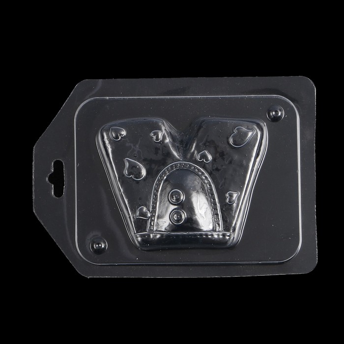 Пластиковая форма для мыла "Трусы в сердечко" 9 см