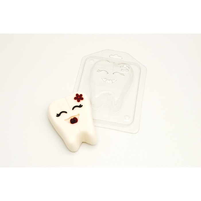 Пластиковая форма для мыла "Зубик" 8,5х6,5 см