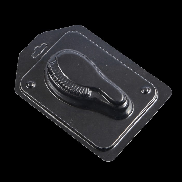 Пластиковая форма для мыла "Расчёска" 10х5 см