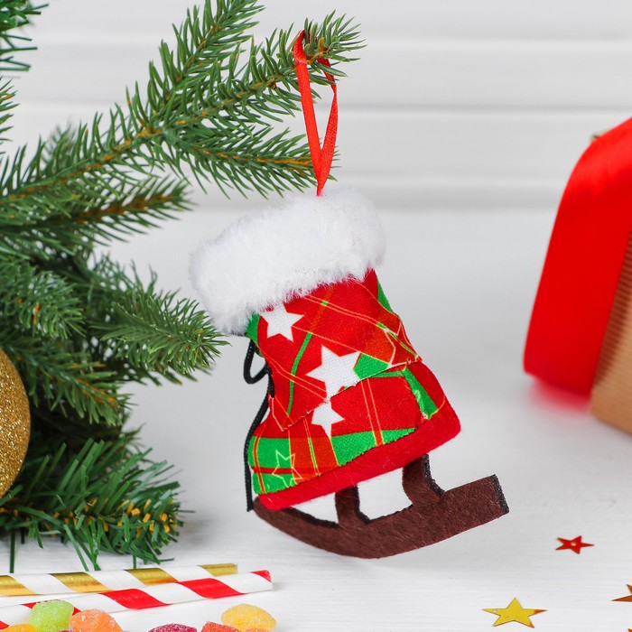 Конфетница "Сапожок" деревянный конёк с подвесом