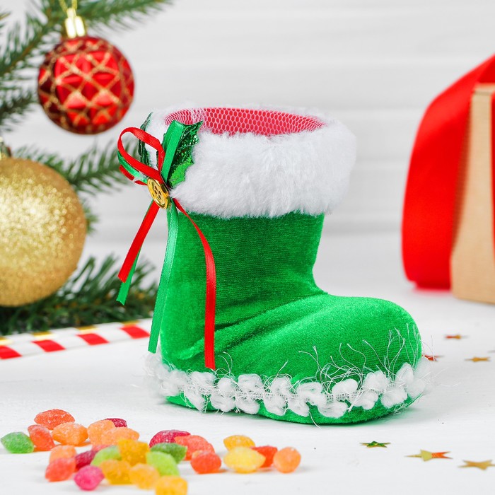 Конфетница "Сапожок" остролист на меховой опушке, цвет зелёный, вместимость 300 г