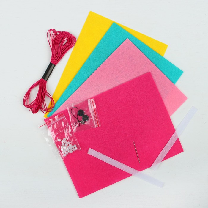 Набор для создания кошелька из фетра "Пирожное" + нитки, игла