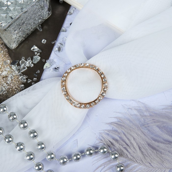 Пряжка для платка "Круг", цвет белый в золоте