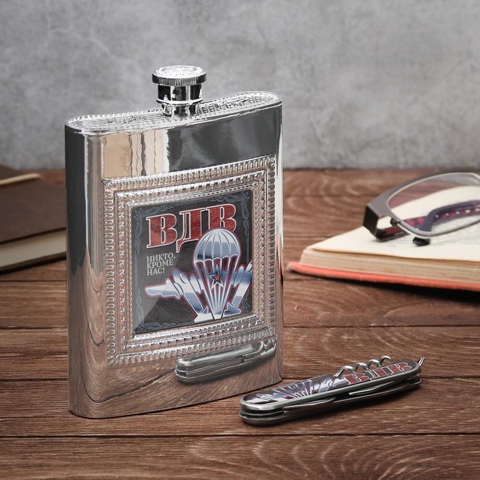 Подарочный набор "ВДВ": фляжка пластик 240 мл, нож-мультитул 9 х 2,5 см