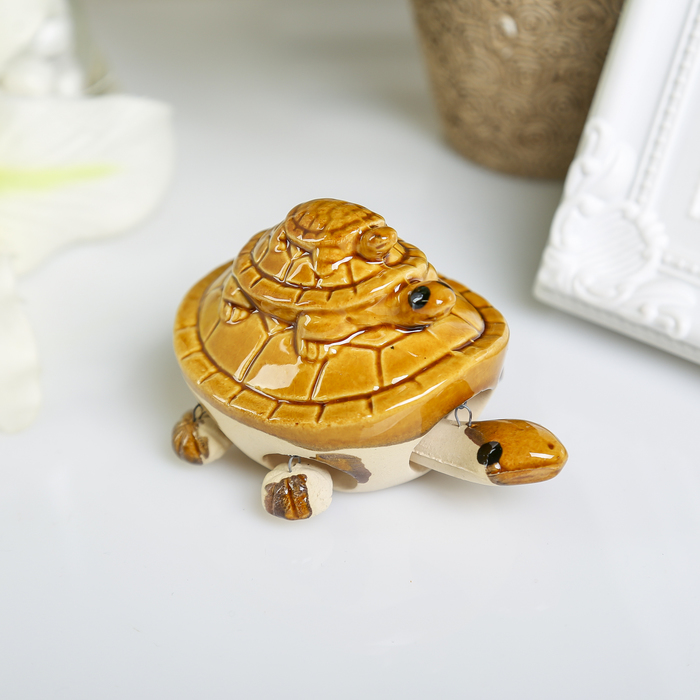 Сувенир керамика "Пирамида из черепах" 5х8х5,5 см