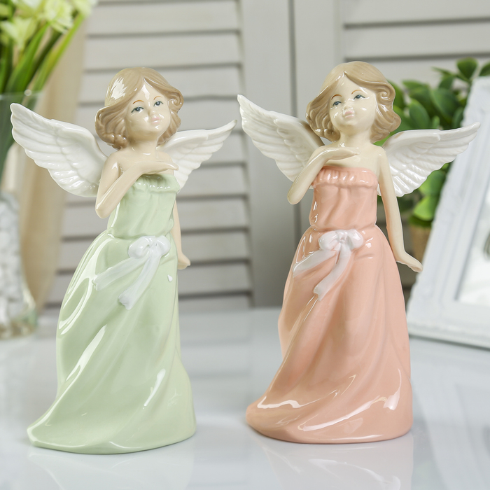 Сувенир керамика "Девочка-ангел в цветном платье - взгляд вдаль" МИКС 20,7х14х8 см