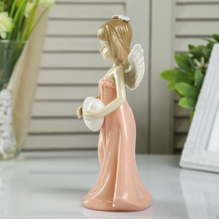 Сувенир керамика "Девочка-ангел в цветном платье с сердцем" МИКС 21,3х14х8 см