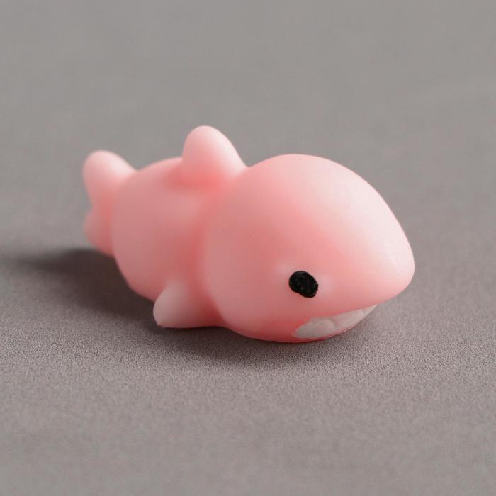 Мялка антистресс "Акула", цвета МИКС