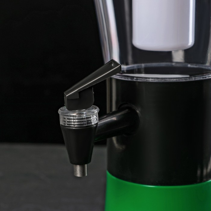 Башня пивная 3 л Grand, колба с подсветкой, 3 батарейки, цвет зеленый