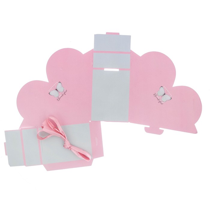 Коробка-сердце складная с лентами «Самой прекрасной», 25 × 20 × 11 см