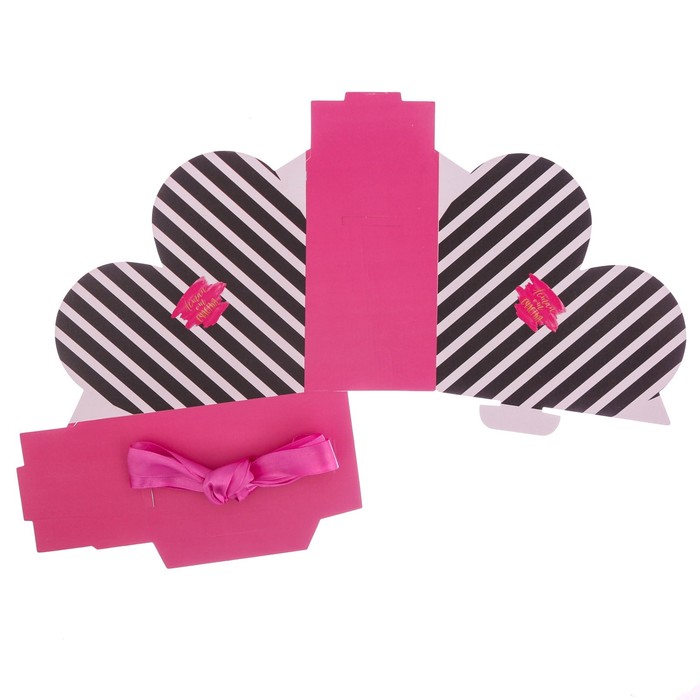 Коробка-сердце складная с лентами «Летай от счастья», 20 × 16 × 9 см