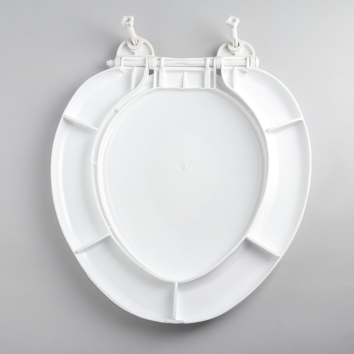 Сиденье для унитаза, цвет белый