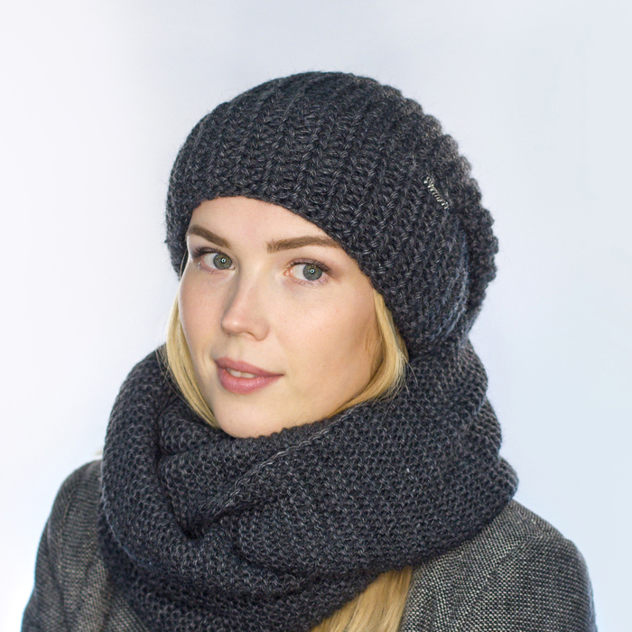 Шапка женская "ЭДЕЛЬ" 826405 цвет тёмно-серый, р-р 56-58