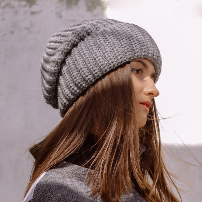 Шапка женская "ЭДЕЛЬ" 826406 цвет светло-серый, р-р 56-58