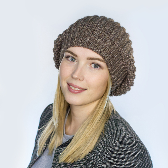 Шапка женская "ДОЛЛИ" 825824 цвет шоколад, р-р 56-58