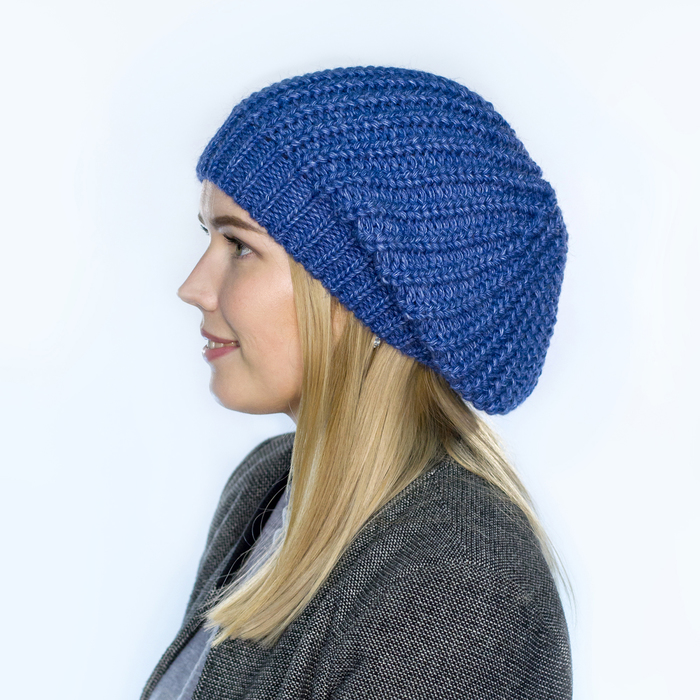 Шапка женская "ДОЛЛИ" 825809 цвет джинс, р-р 56-58