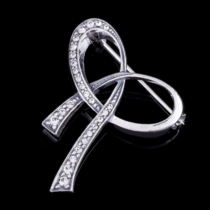 Брошь "Эпсилон", цвет белый в чернёном серебре