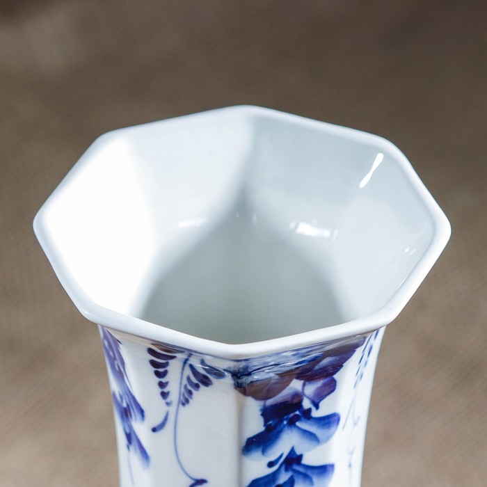 Ваза "Абутилон", гжель, фарфор, 1с