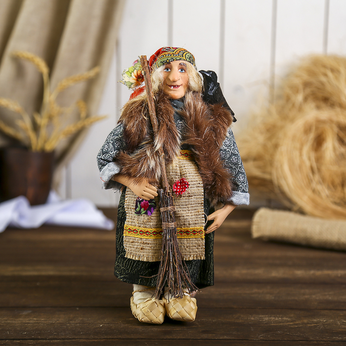 Сувенирная кукла "Баба Яга" 27 см МИКС