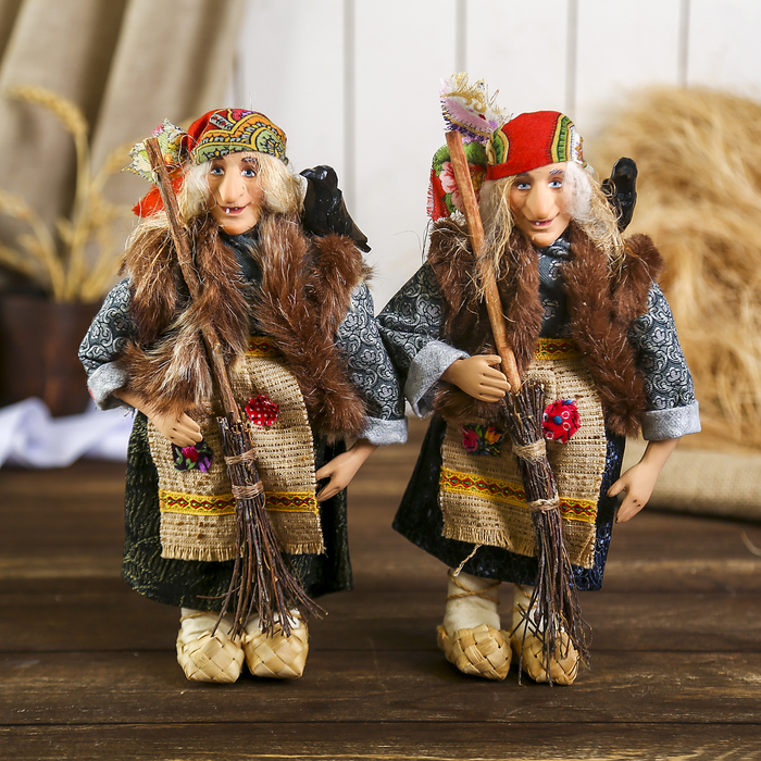 Сувенирная кукла "Баба Яга" 27 см МИКС