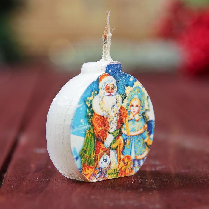 Свеча-медальон "Дед Мороз и Снегурочка" 4х4см