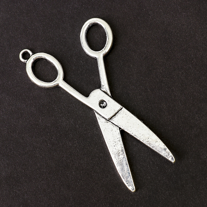 Декор металл для творчества "Ножницы цирюльника" серебро (А5821) 7,6х4,5 см