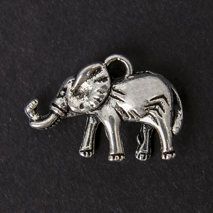 Декор металл для творчества "Африканский слон" серебро (А19006) 1,5х2,1 см